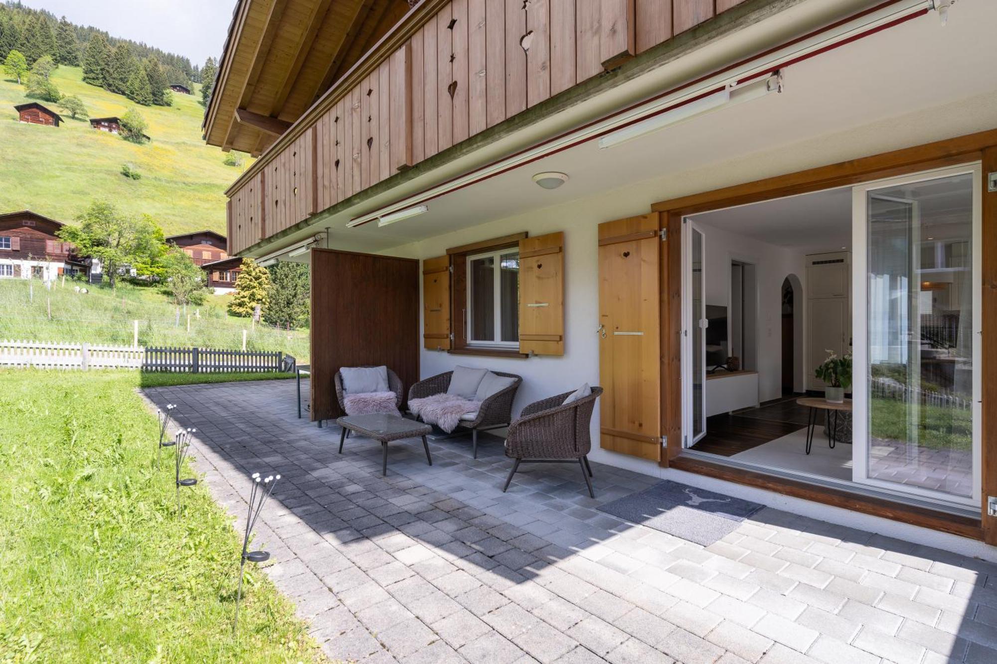 Apartment Bergoase Fuer Zwei - Mit Terrasse & Bergkulisse