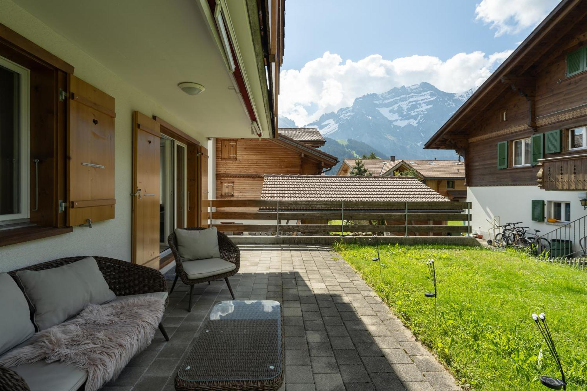 Bergoase Fuer Zwei - Mit Terrasse & Bergkulisse Apartment Adelboden